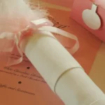 Tischdekoration bei einem Hochzeitstisch